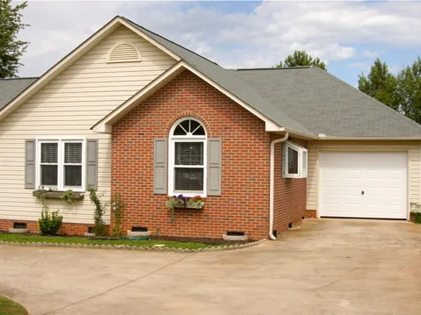 2308 Annandale Dr, Anderson, SC 29621