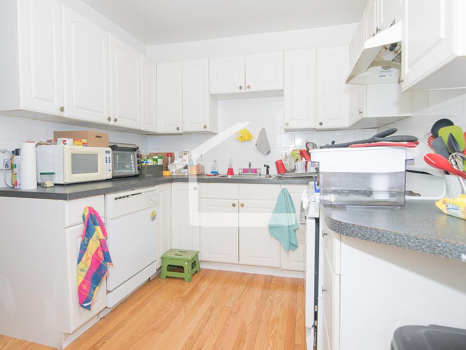 1st image of 56 Egmont St #5-L