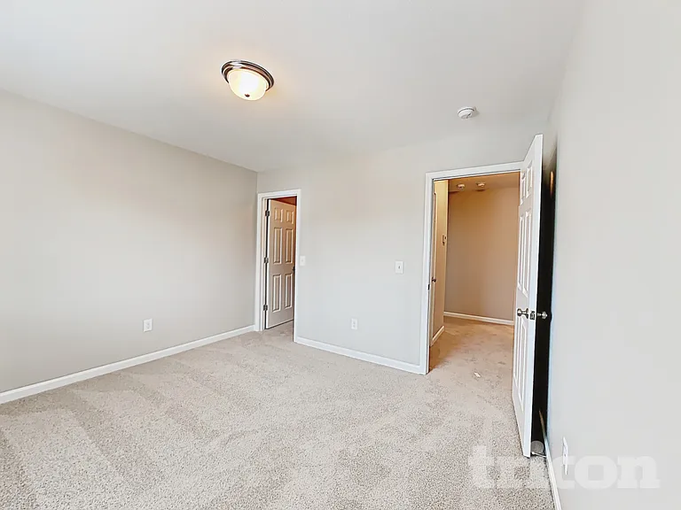 4065 Banbridge Dr — Photo 11