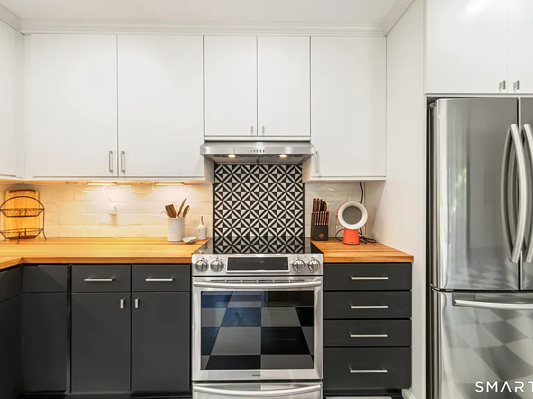 3 Burnett Rd — Photo 13