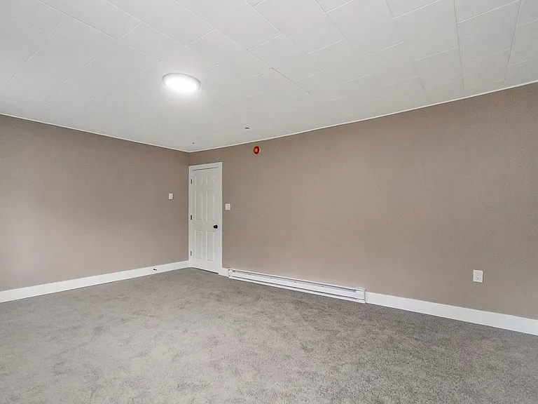 2269 Pennsylvania Ave — Photo 15