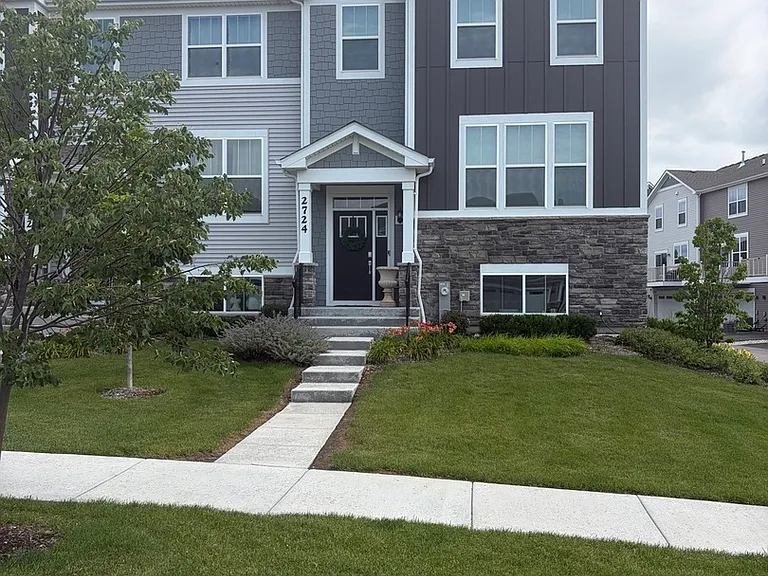 2724 Fieldcrest Dr #3106 — Photo 1