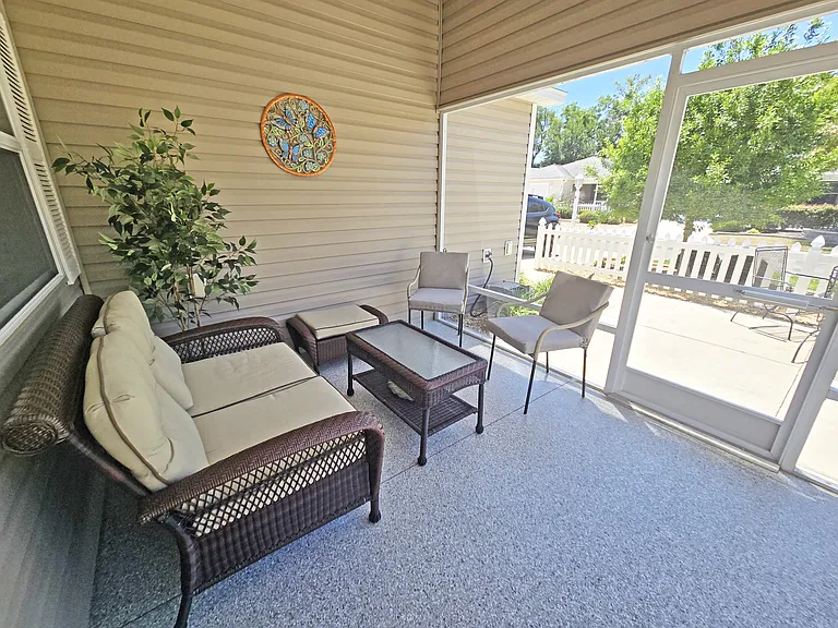 3411 Alwyne Ave — Photo 6