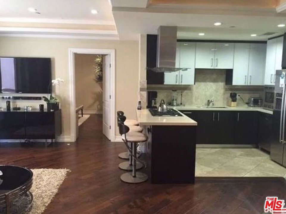 8612 Burton Way UNIT 303 Los Angeles CA 90048 Zillow