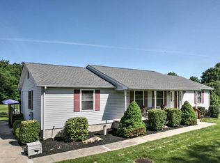 479 White Pine Rd, Columbus, NJ 08022