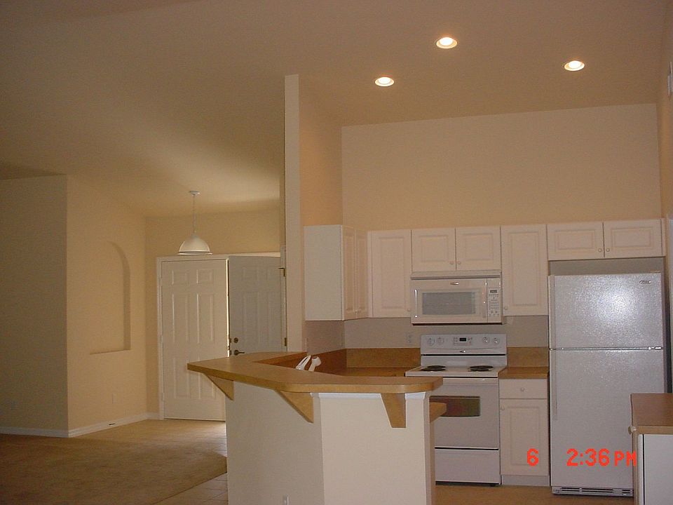 3 Bedrooms & Den