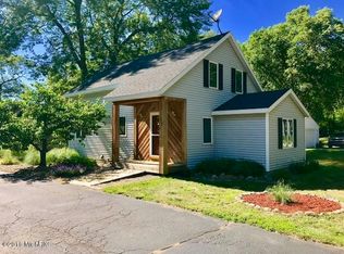 3717 Groveland Ave SW, Wyoming, MI 49519