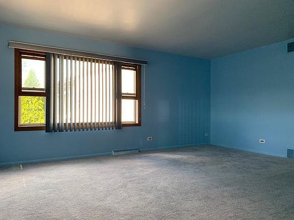 3rd image of 208 N Fairlawn Ave