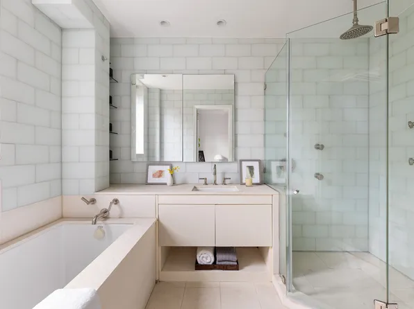 180 East 79th Street image 6 of 11