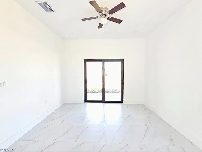 1100 Homer Ave S — Photo 12