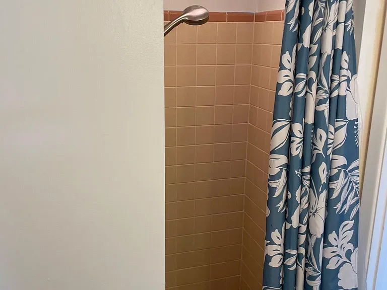 605 Lexington St — Photo 7