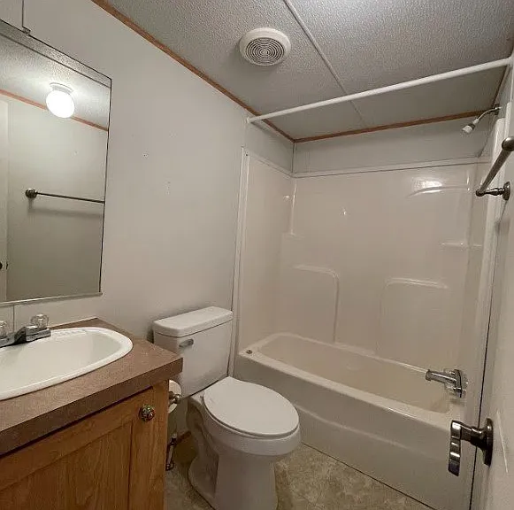 1374 Meadowlark Ln — Photo 12
