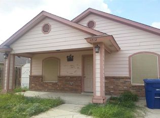 4762 Loma Vista Dr, Laredo, TX 78046