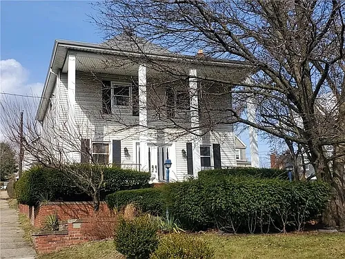 400 Elwyn Ave Photo 1