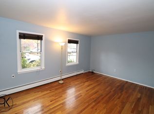 10 McGuinness Blvd #1A, Brooklyn, NY 11222