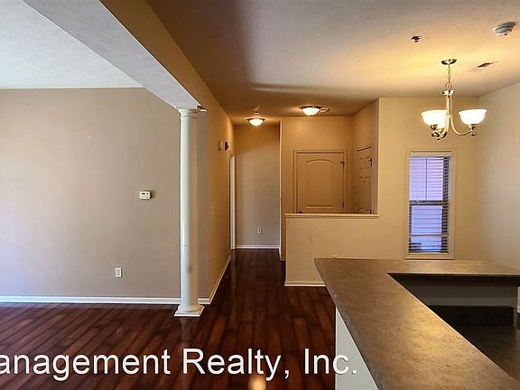 4th image of 5625 Irish Way APT 6