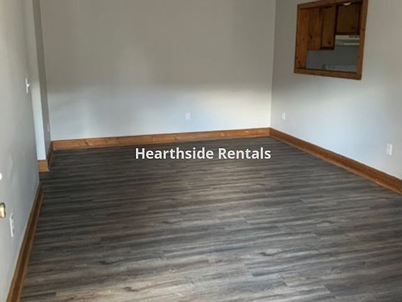 2nd image of 203 Lindbeth Dr #B