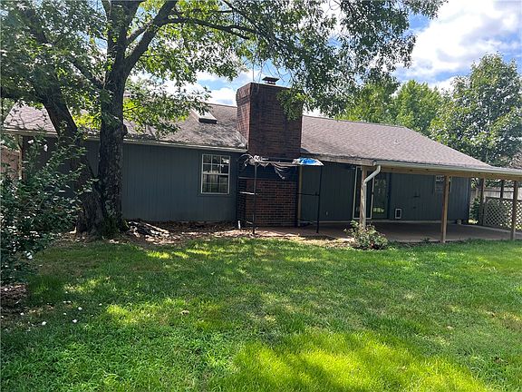 4th image of 22784 Lake Forest Ct