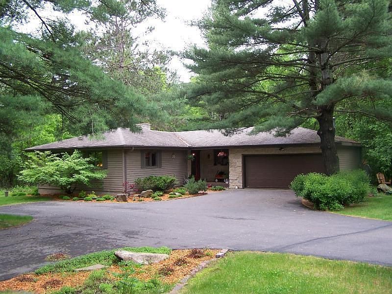 1st image of 4711 Stettin Dr