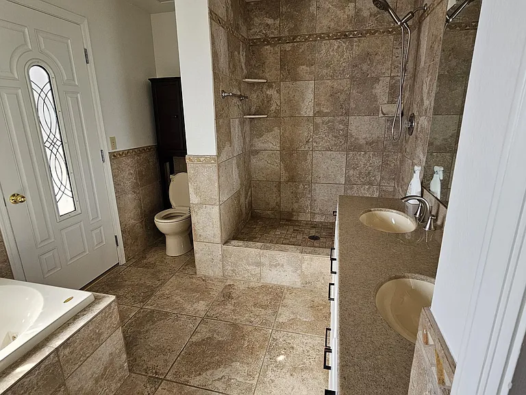 5012 E Presidio Rd — Photo 43