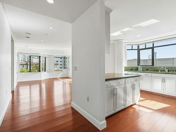 1501 Greenwich St, San Francisco, CA 94123