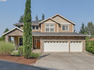 9367 SE Emmert View Ct, Happy Valley, OR 97086