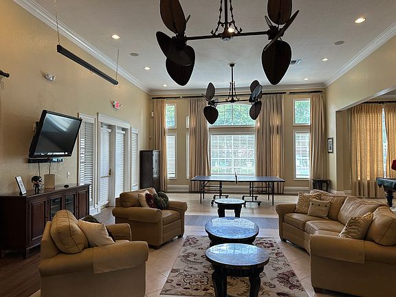 5th image of 13015 Plantation Park Cir APT 1034