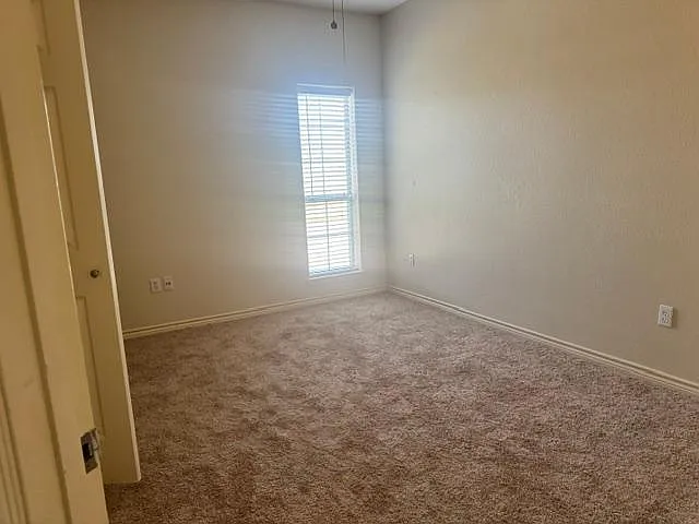 21 Stephens Ln — Photo 14
