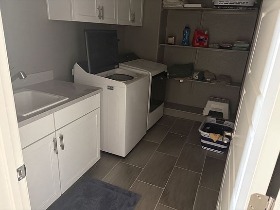 2nd image of 5819 Waterstone St
