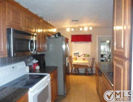5th image of 1236 Wedgewood Dr