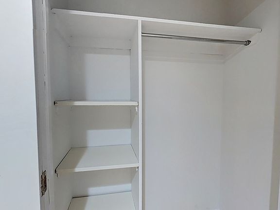 5th image of 126 E 7th St #3B12