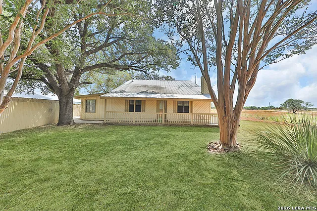 2 bed, 2.0 bath, 1408 sqft, $1,550 — Photo 4