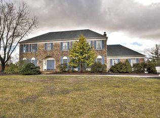 18 Millbrook Dr, Princeton Junction, NJ