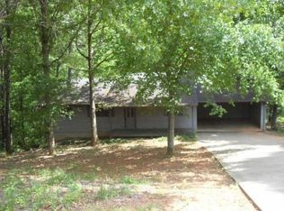 4541 Union Pl, Flowery Branch, GA 30542