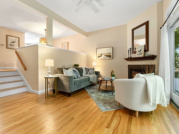 5th image of 117 High St APT 12A