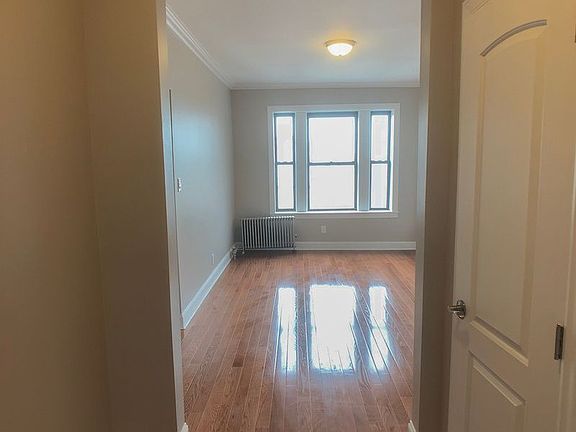 2nd image of 3163 33rd St APT 16