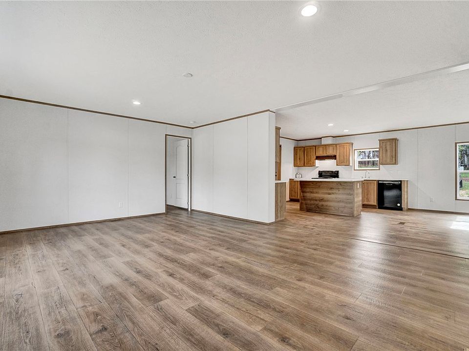 1st image of 2047 Flat Rock Rd