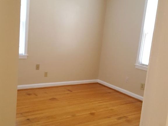 4th image of 2904 Abigail Dr APT 1