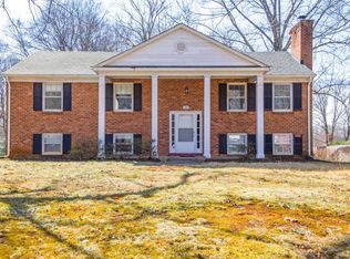 309 College Park Dr, Lynchburg, VA 24502