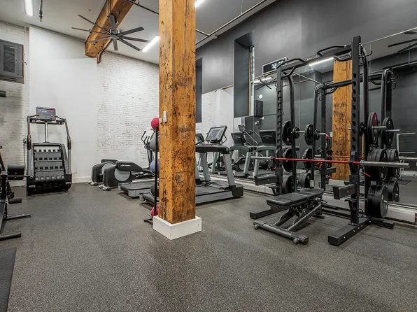 275 Park Avenue image 5 of 10