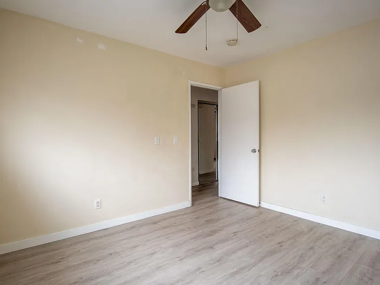 3513 Herman Ave — Photo 9
