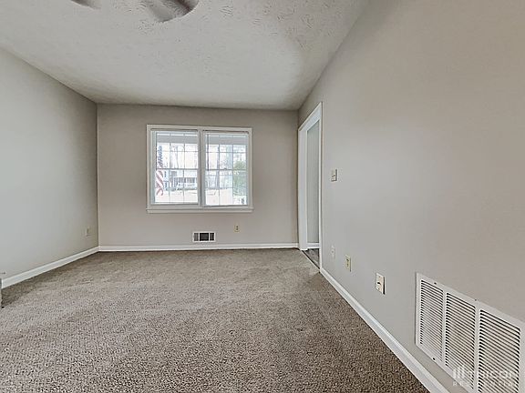 4th image of 3121 Ashly Cove Ln