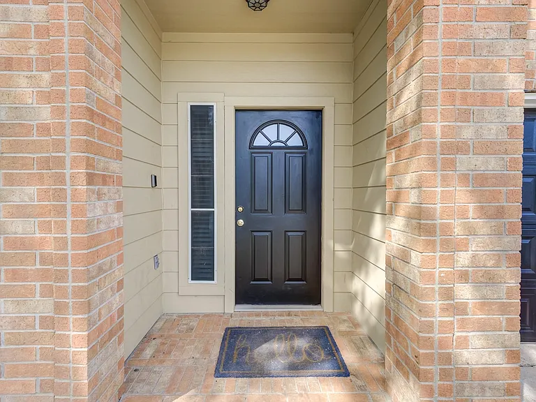 12415 Silversmine Dr — Photo 5