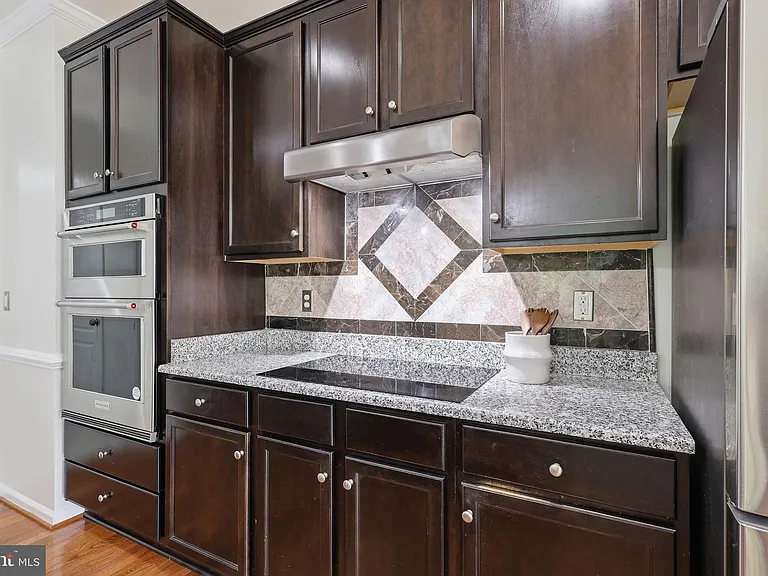 320 Timber Mill Ln — Photo 16
