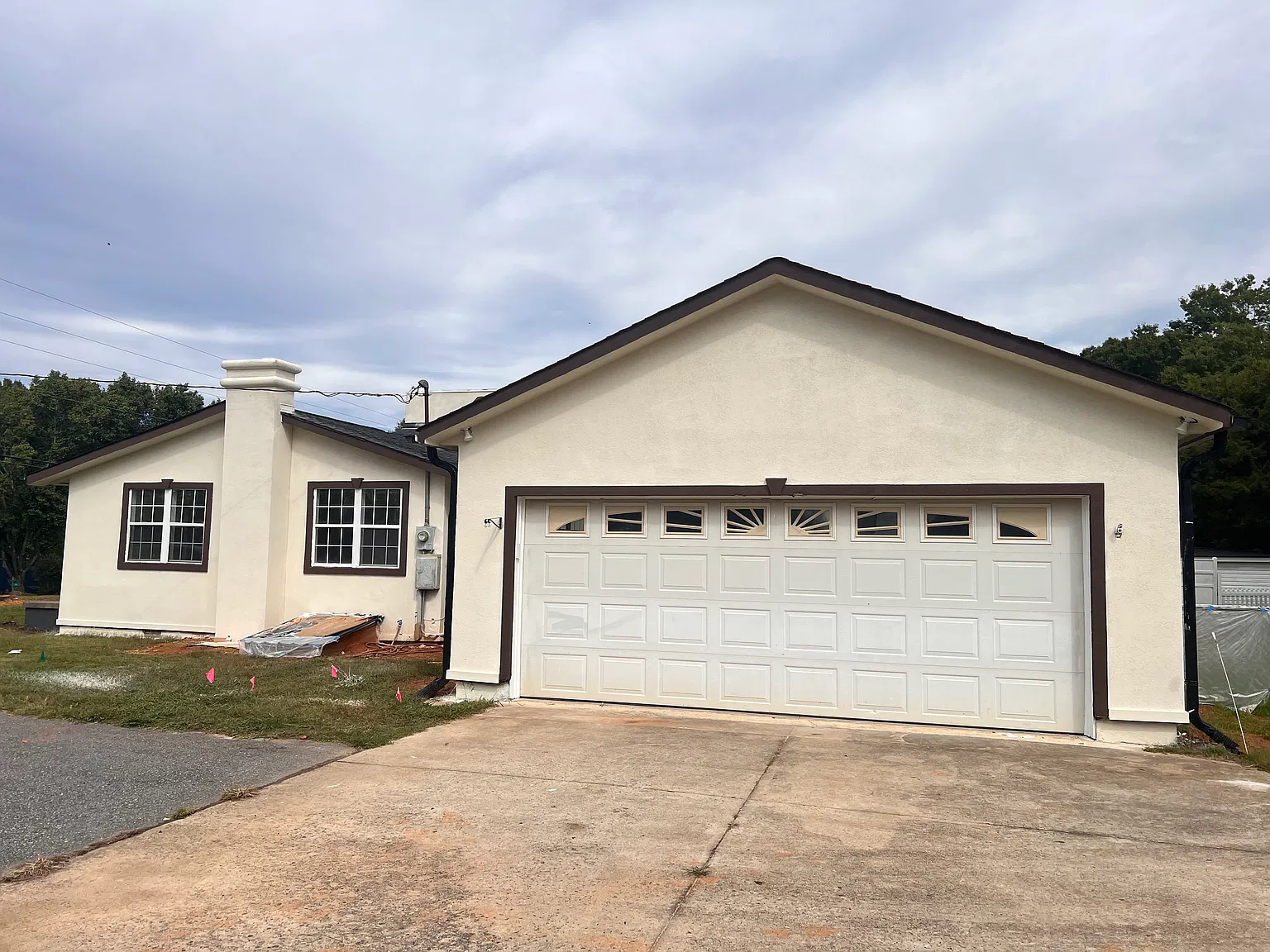 3 bed, 1429 sqft, $2,099 — Photo 2