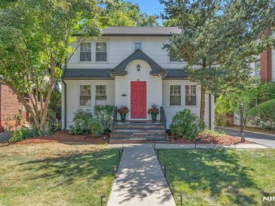 224 W Hudson Ave, Englewood, NJ, 07631