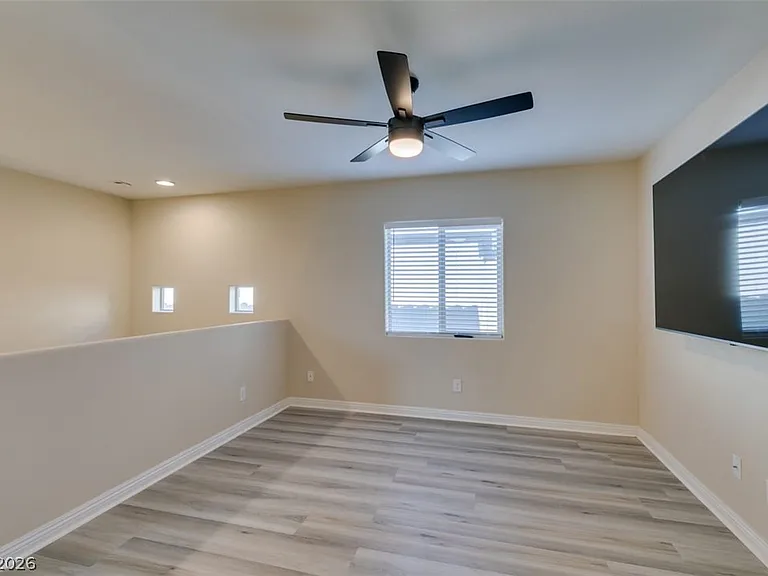 11083 Ketchikan St — Photo 43