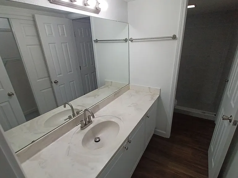 3918 La Mirada Dr N #7 — Photo 16