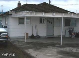 42 E 3rd Ave, Toppenish, WA 98948