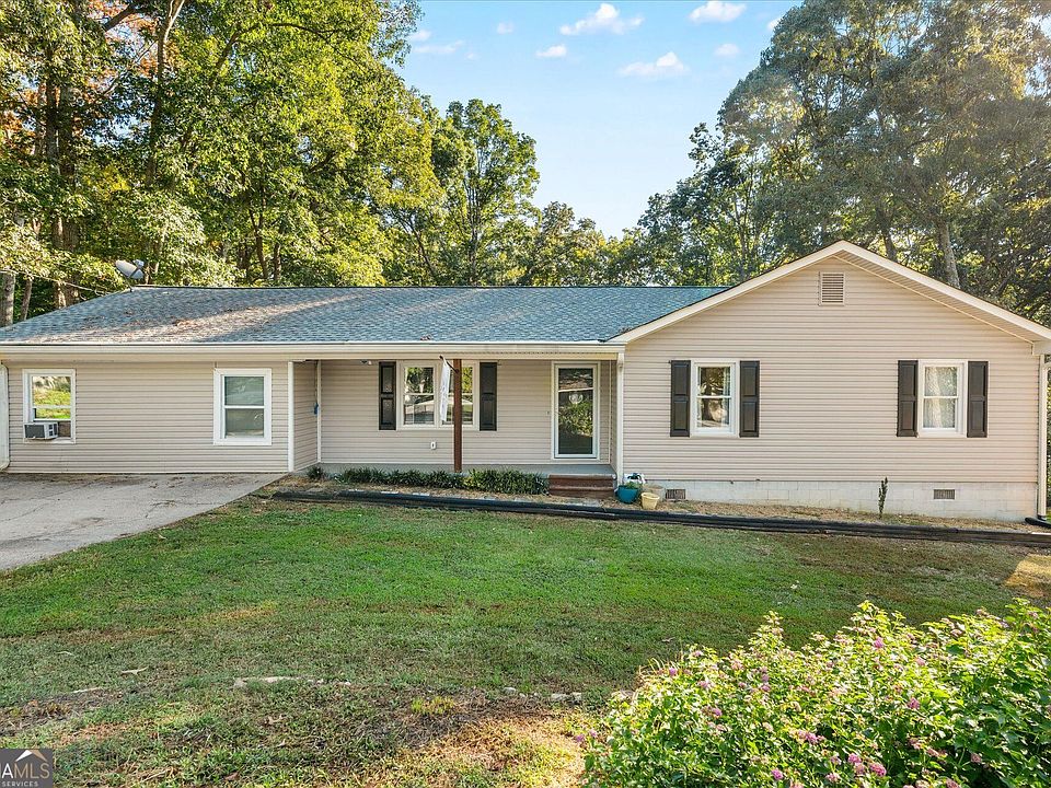 1st image of 80 Oak Ridge Way